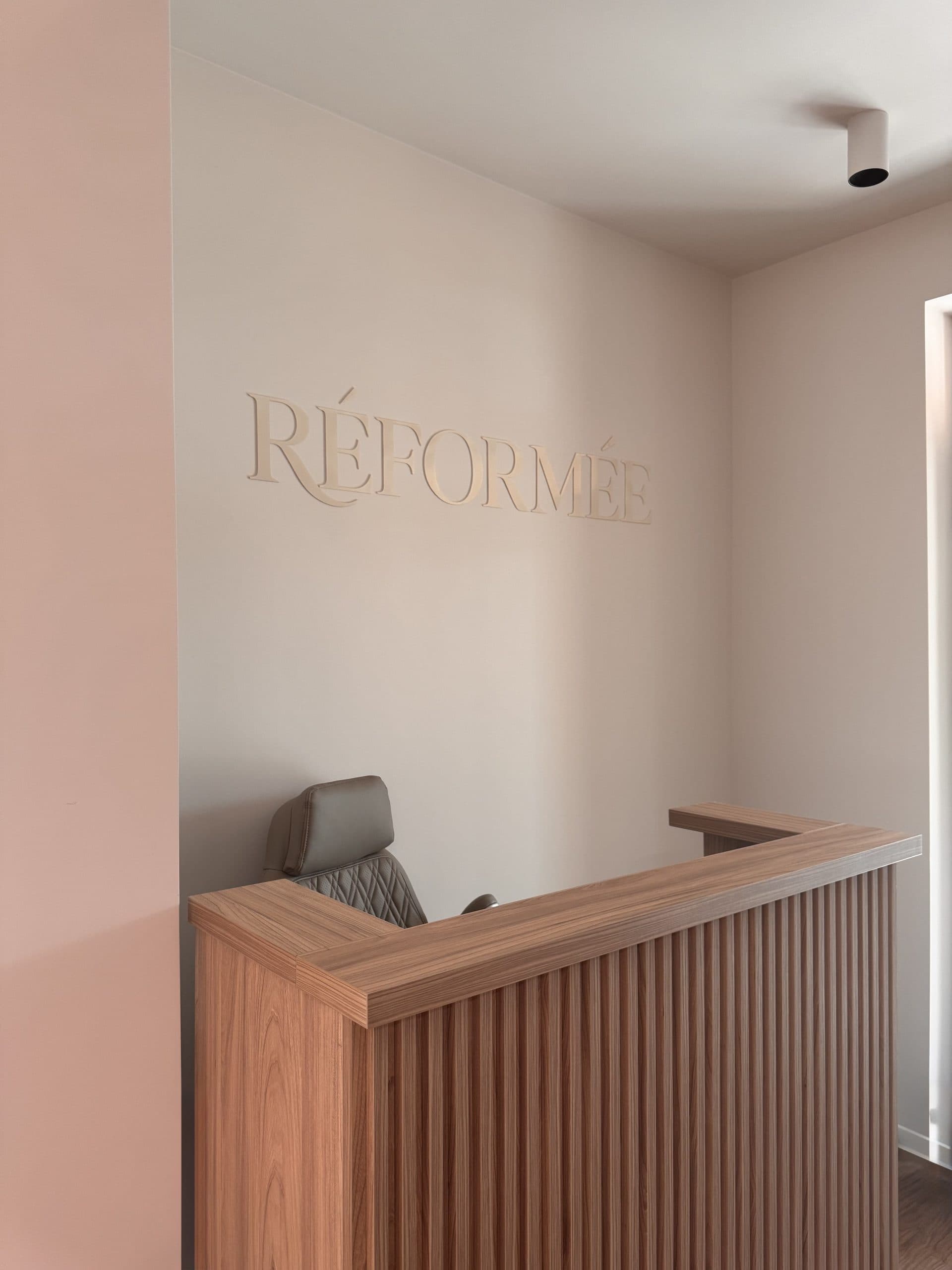 Recepcija studija RÉFORMÉE